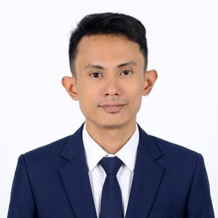 Dr. M. Nurzin R. Kasau S.Pd., M.Pd.