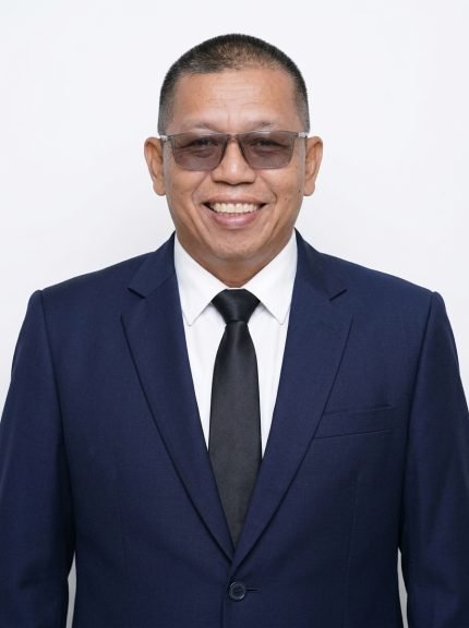 Muh. Arisal Asad S.Pd., S.Sos., M.A.P
