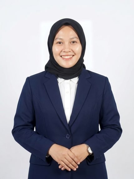 Inna Mutmainna Cahyani Thahir, SE., M.M.