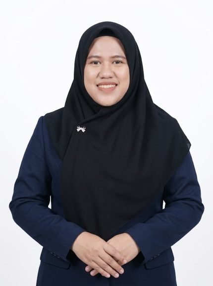 Astrini Padapi S.Pt., M.Si.